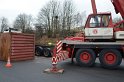 LKW umgestuerzt Niehler Hafen P177